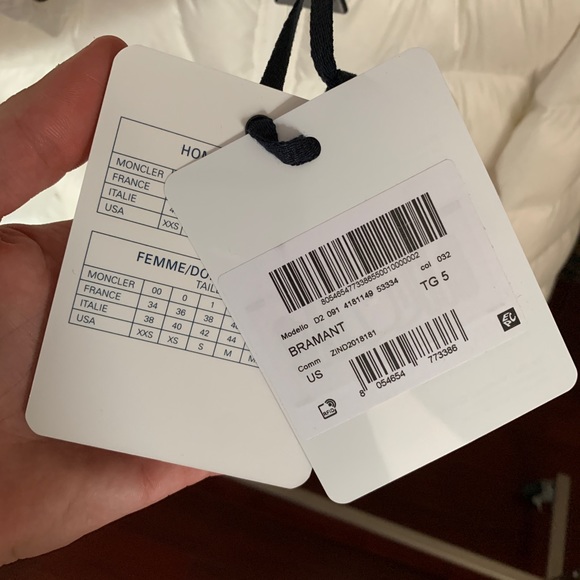 MONCLER BRAMANT PUFFER JACKET - Picture 8 of 8